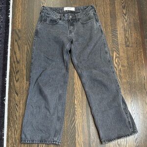 Low-Rise Baggy Hollister Jeans